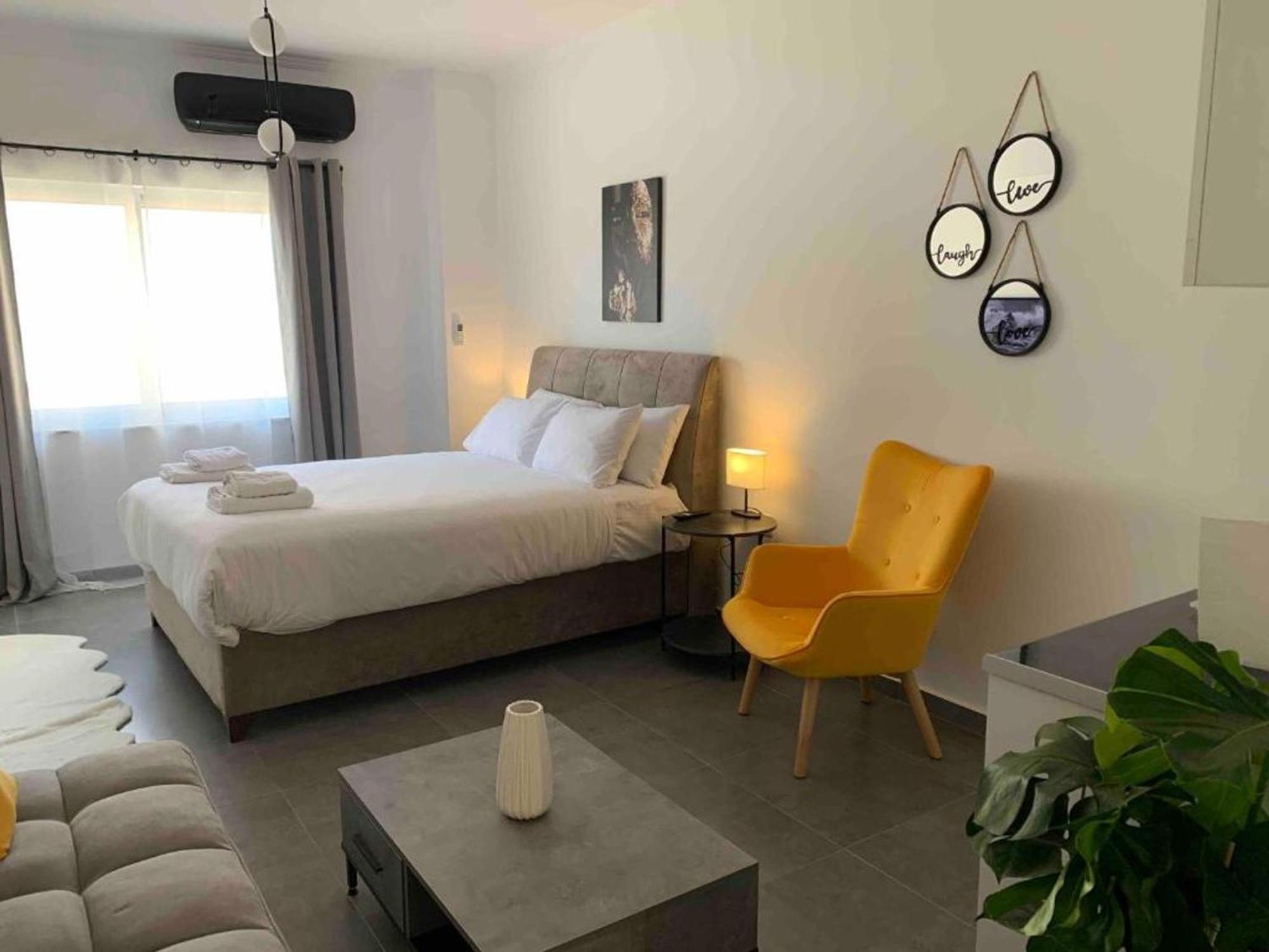 Afrodite Central Apartment By Vpn Atina Dış mekan fotoğraf