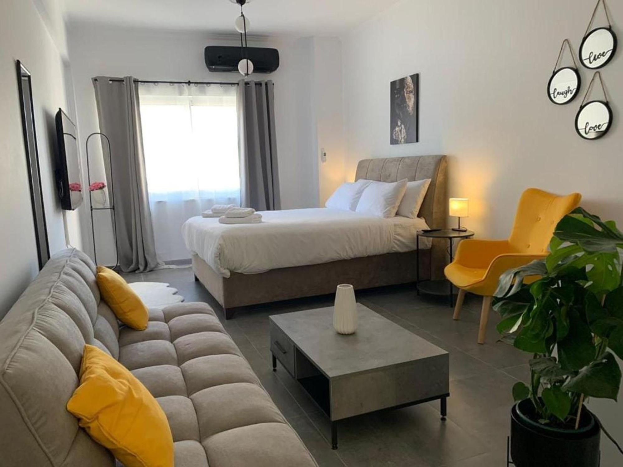 Afrodite Central Apartment By Vpn Atina Dış mekan fotoğraf
